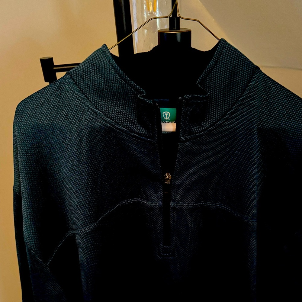 Pro tour worn once